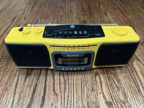 日本売筋品 [美可動品] Sony Sports CFS-930 ラジカセ 家電・スマホ