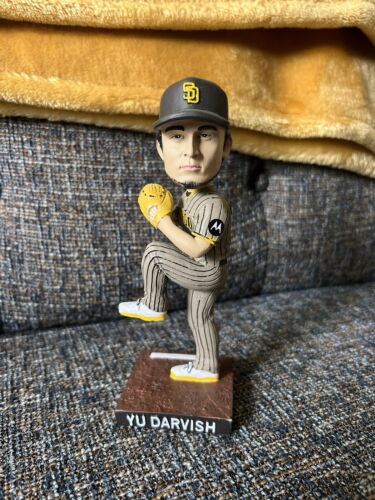 Fernando Tatis Jr San Diego Padres 2021 bobblehead SGA Giveaway - MINT